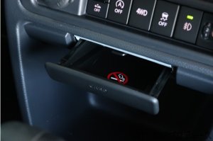 画像21: スーパーキャリイ（DA16T）4WD 4AT 走行9,000km 中古車